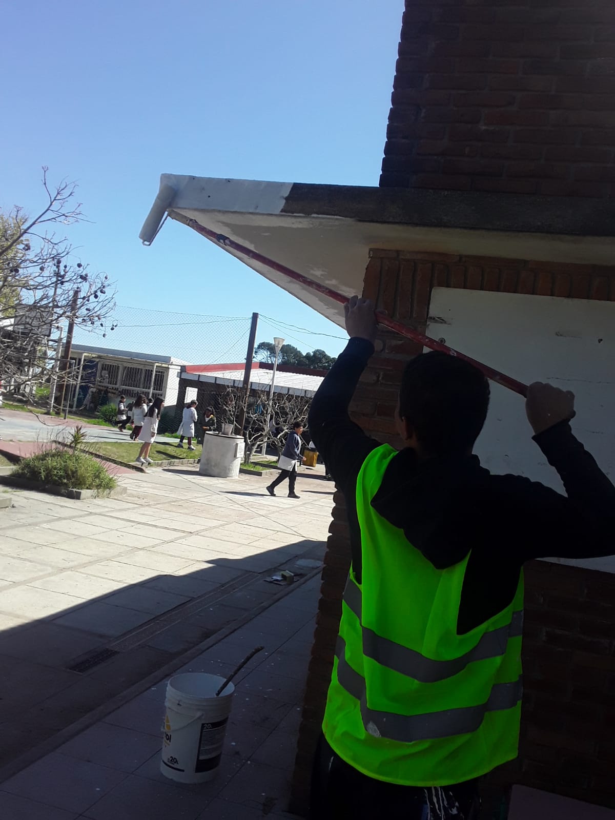 MANTENIMIENTO EN LAS ESCUELAS N°58 DE AEROPARQUE Y N°47 DE VILLA EL TATO (CIUDAD GRAL. LIBER SEREGNI).