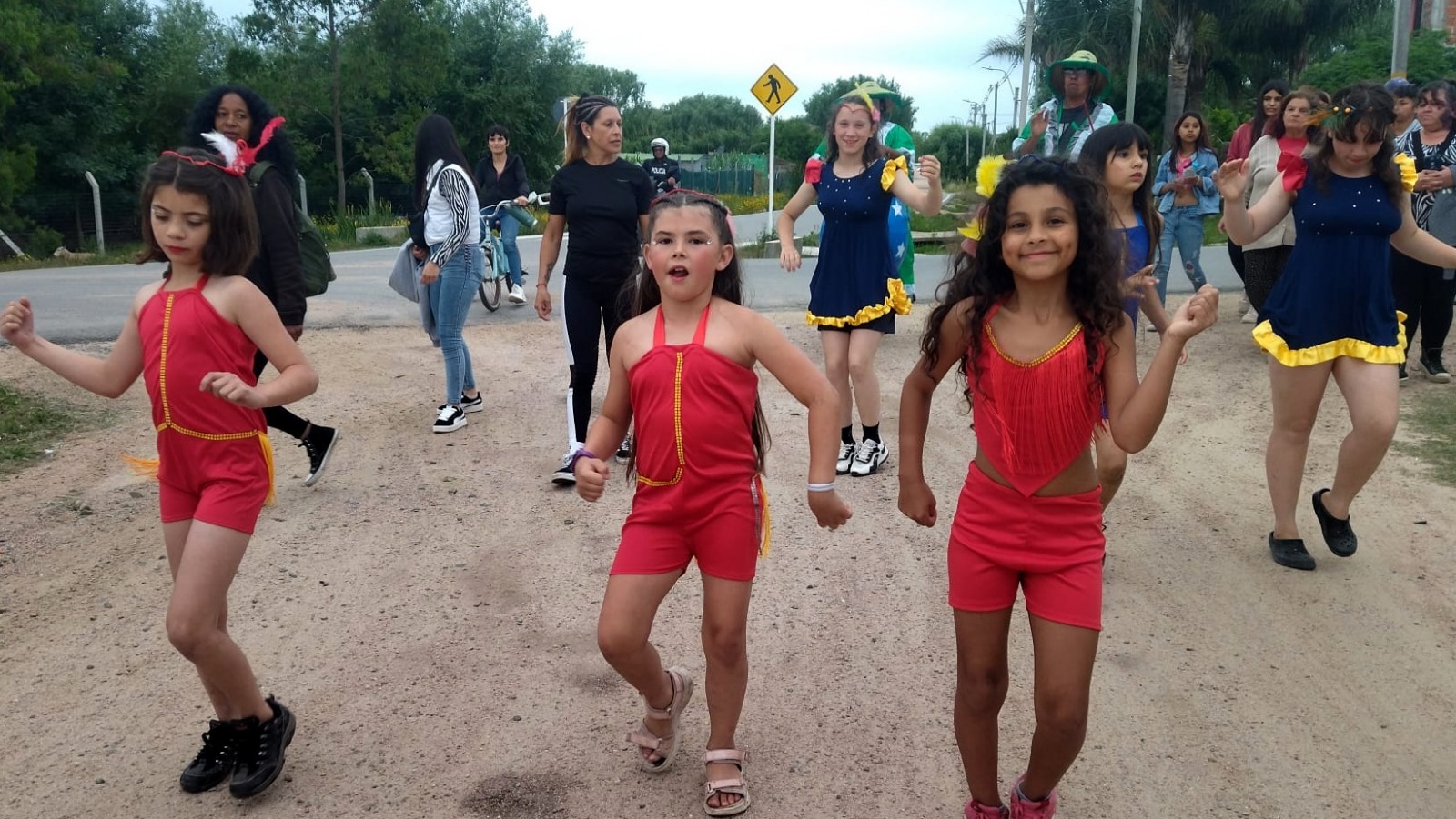 MARCHA EN DEFENSA DE LOS DERECHOS DE NIÑAS, NIÑOS Y ADOLESCENTES Y EN DEFENSA DEL CUIDADO AMBIENTAL.