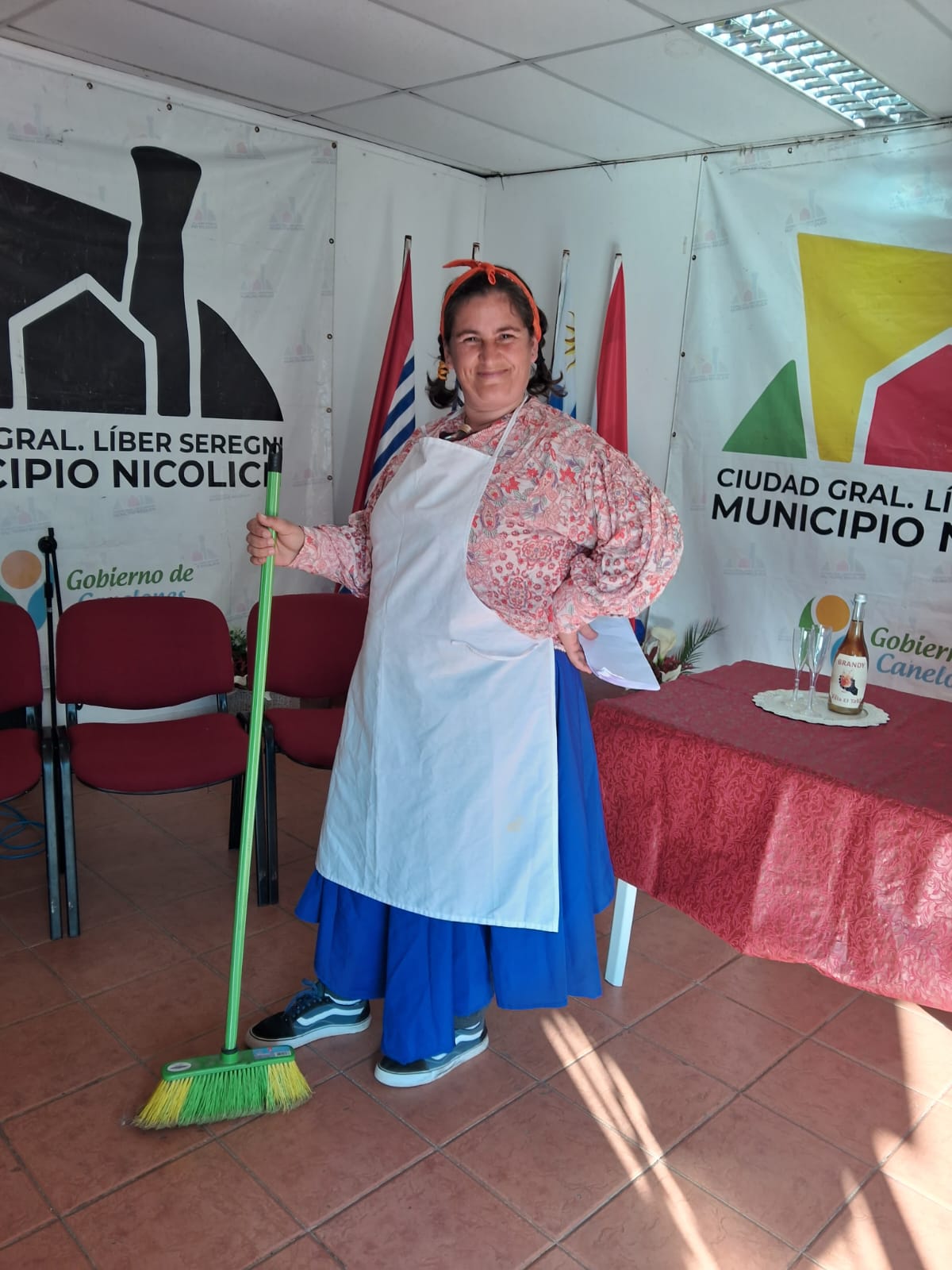 MUESTRA DEL TALLER DE TEATRO EN EL MARCO DEL DÍA DEL ABUELO.