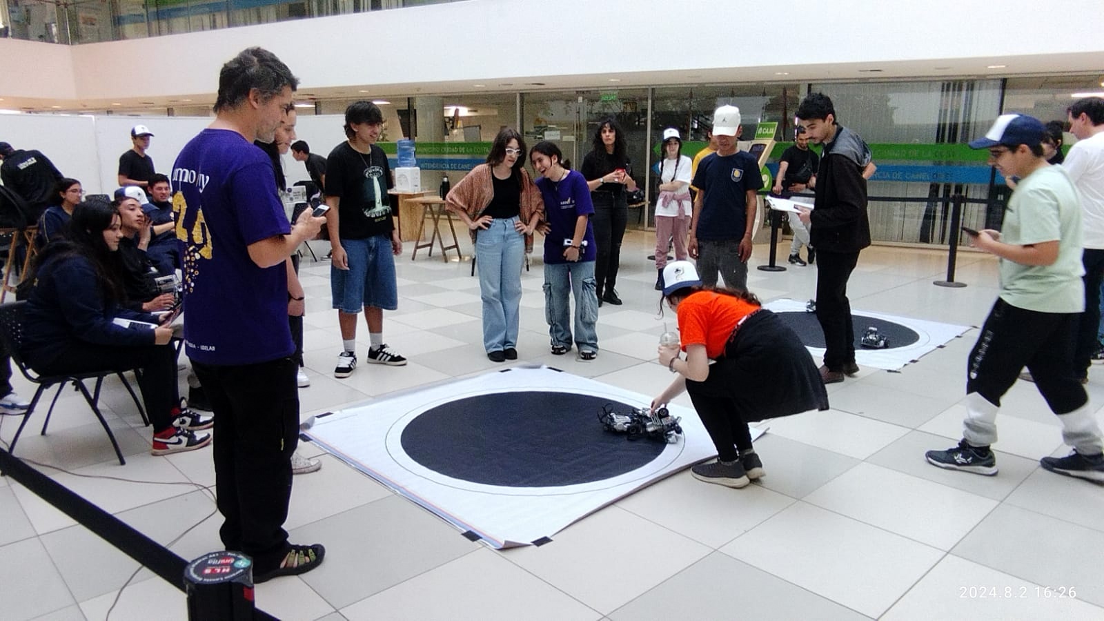 PARTICIPACIÓN DE ALUMNOS DE LA UTU DE COLONIA NICOLICH EN CONCURSO DE ROBÓTICA Y DE SUMO ROBÓTICO.