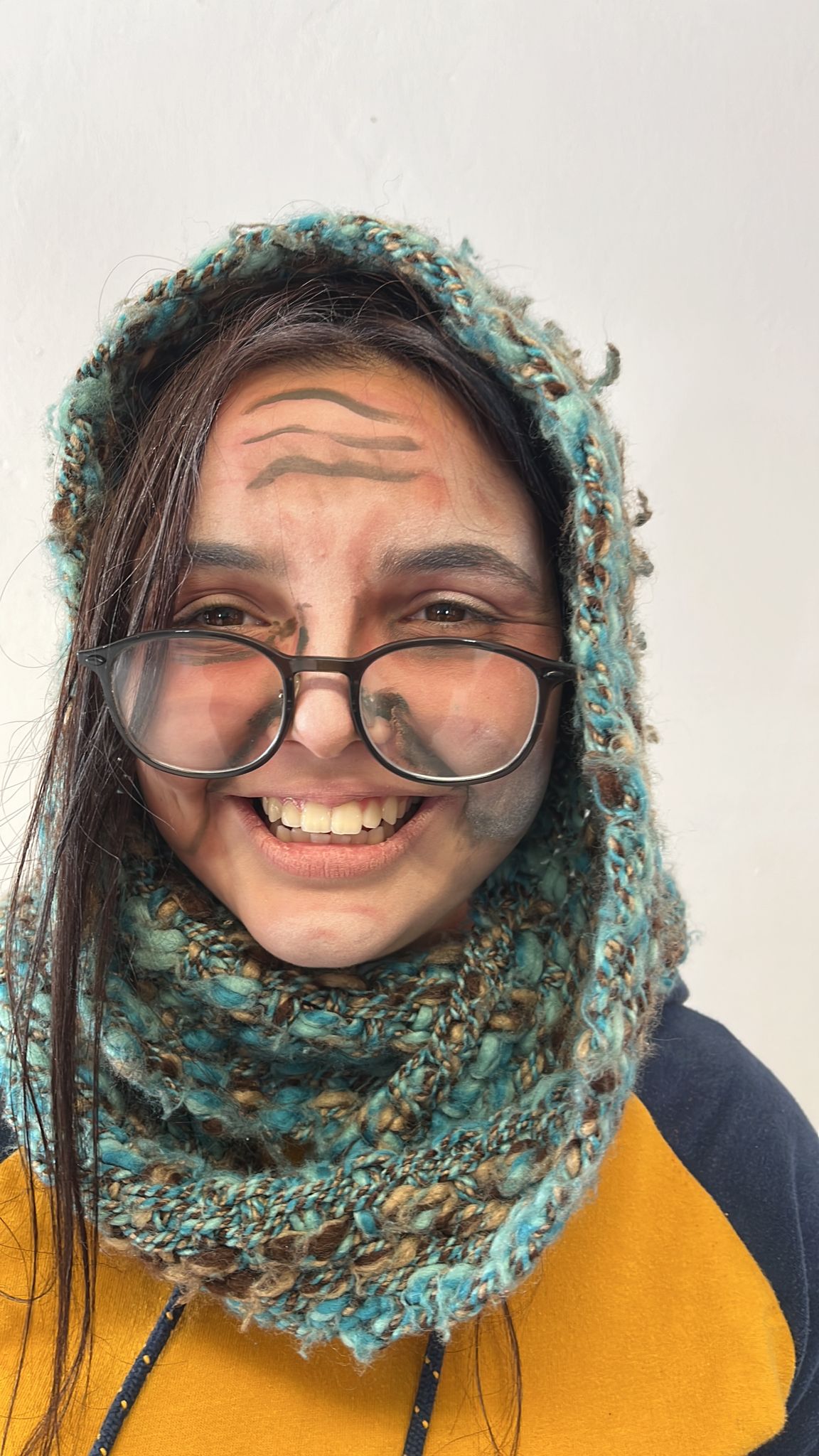 TALLER DE MAQUILLAJE ARTÍSTICO EN LA CIUDAD GRAL. LIBER SEREGNI.    