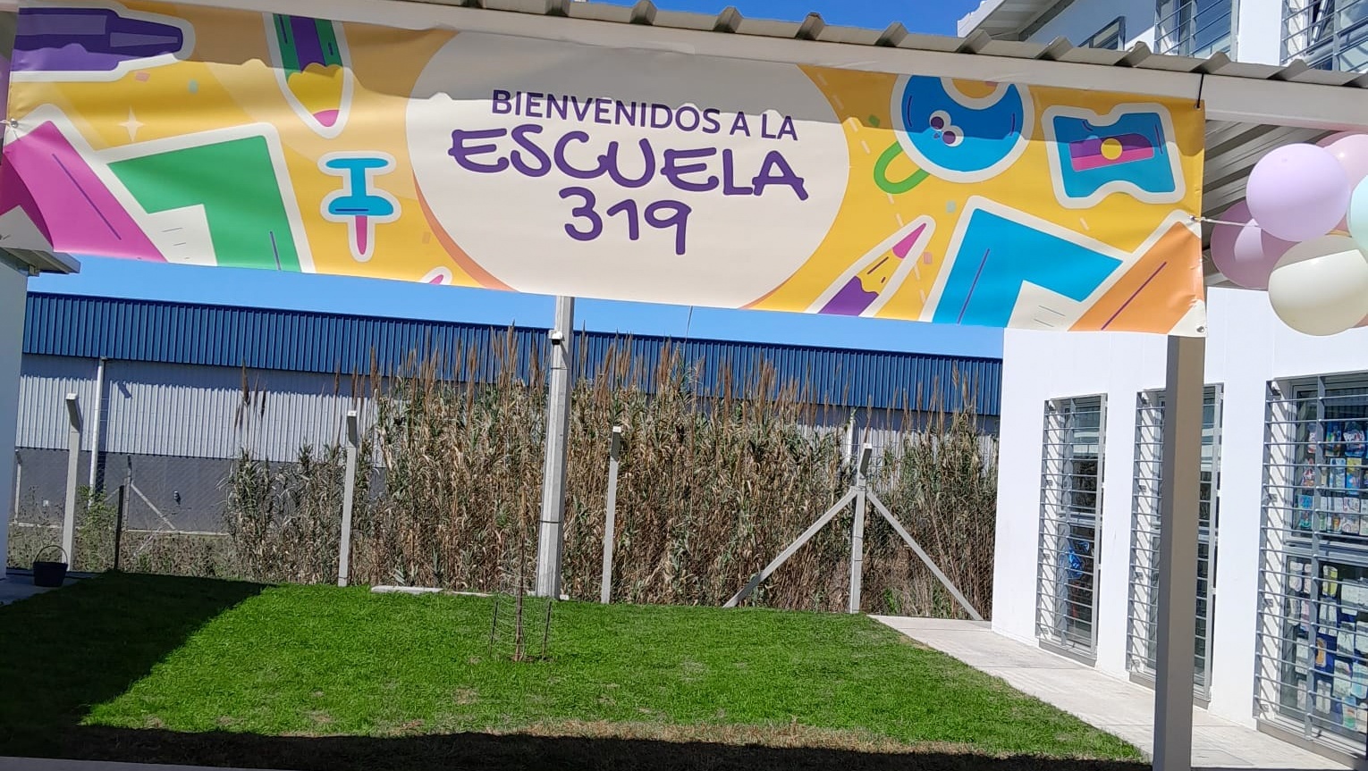 INAUGURACIÓN DE LA ESCUELA DE TIEMPO COMPLETO N°319.