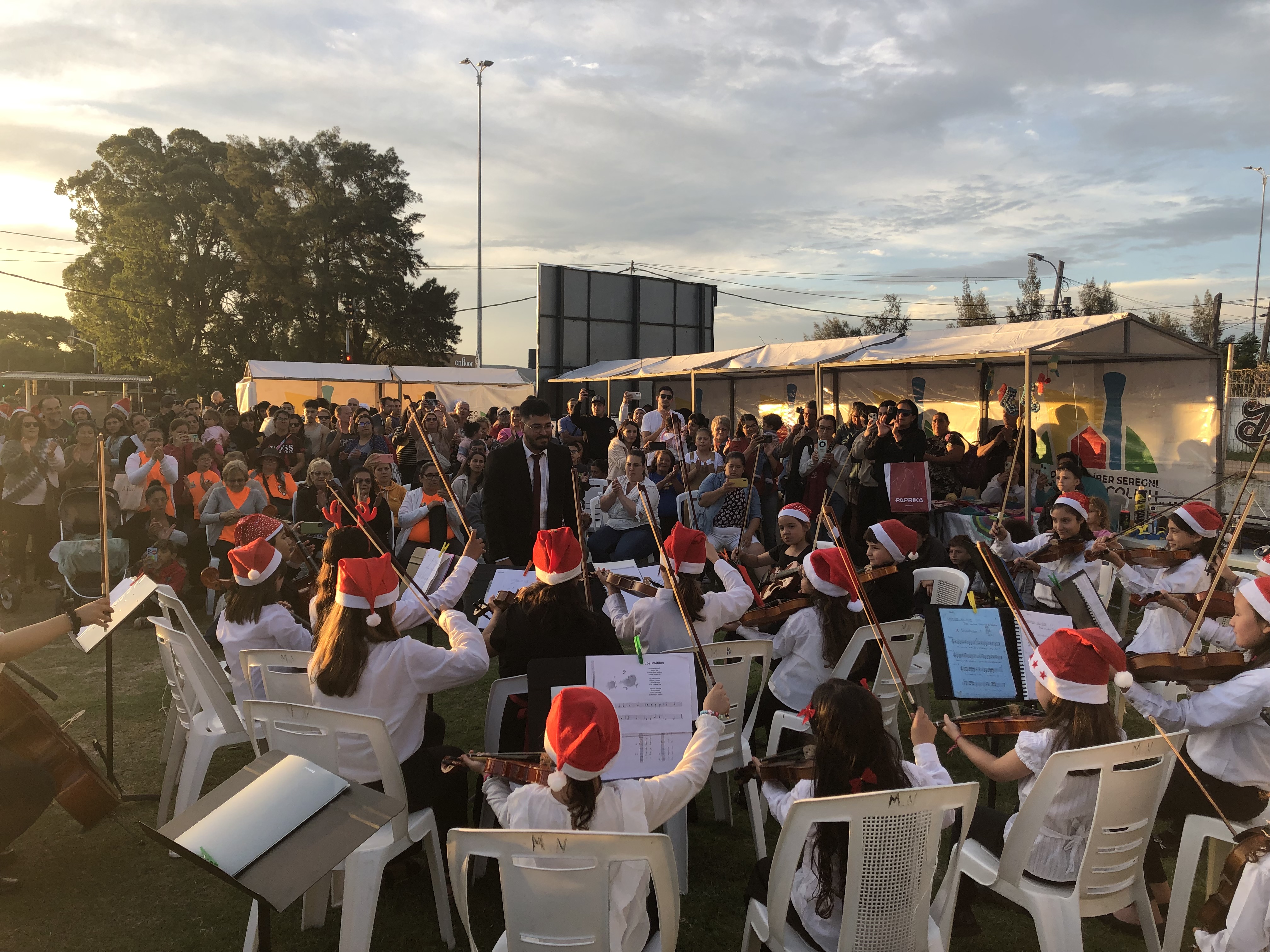 CIERRE DE TALLERES CULTURALES EN EL MUNICIPIO NICOLICH - CIUDAD GRAL. LIBER SEREGNI.