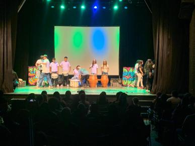 MUESTRA DE LOS TALLERES DEL LICEO DE COLONIA NICOLICH N°1 EN EL TEATRO FLORENCIO SÁNCHEZ DEL CERRO.